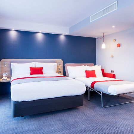 Holiday Inn Express Bridgwater M5, Jct24 By Ihg Εξωτερικό φωτογραφία