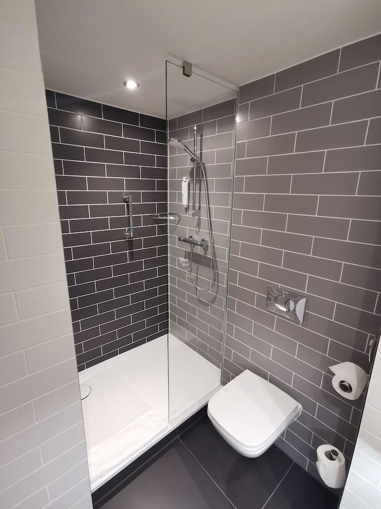 Holiday Inn Express Bridgwater M5, Jct24 By Ihg Εξωτερικό φωτογραφία
