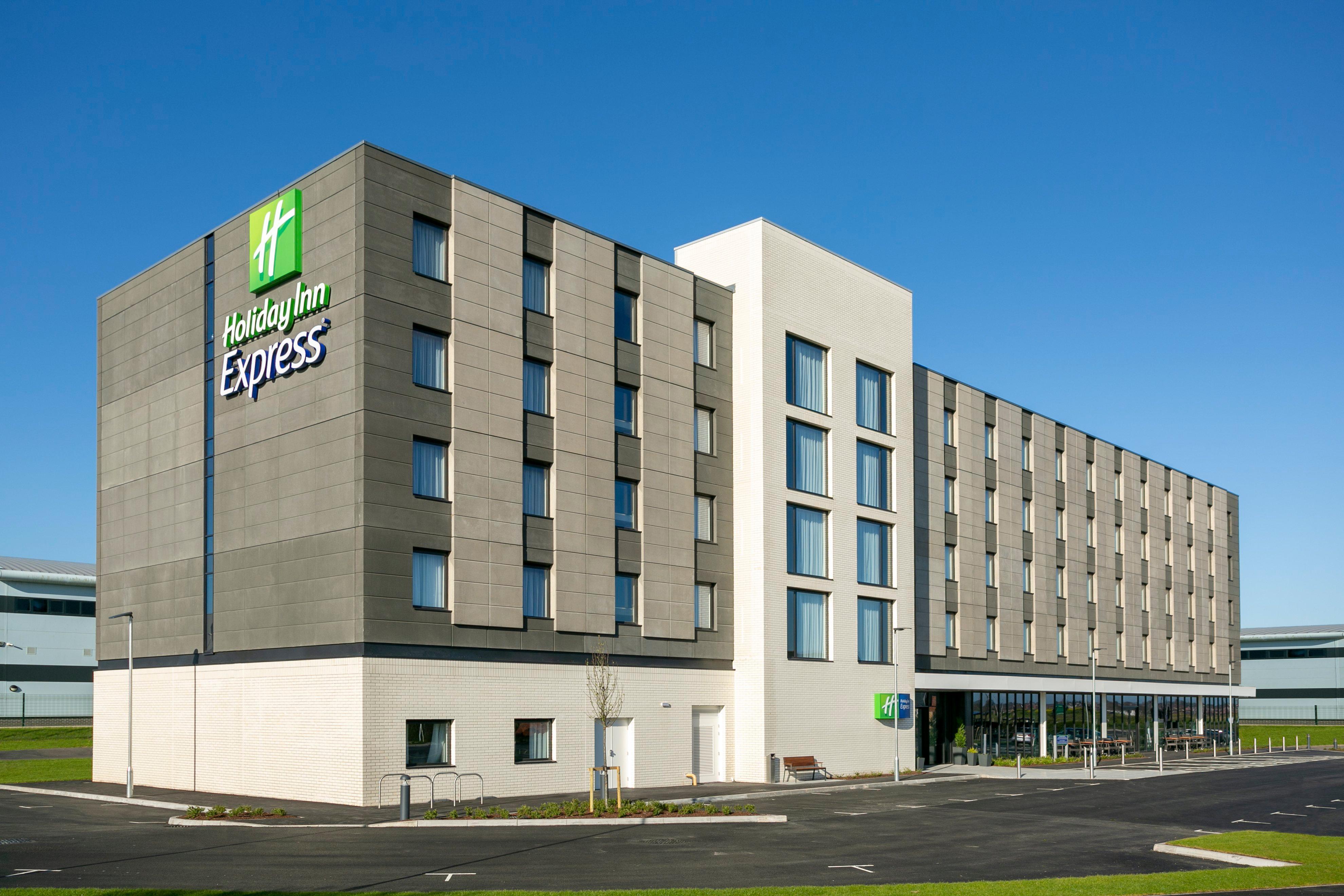 Holiday Inn Express Bridgwater M5, Jct24 By Ihg Εξωτερικό φωτογραφία